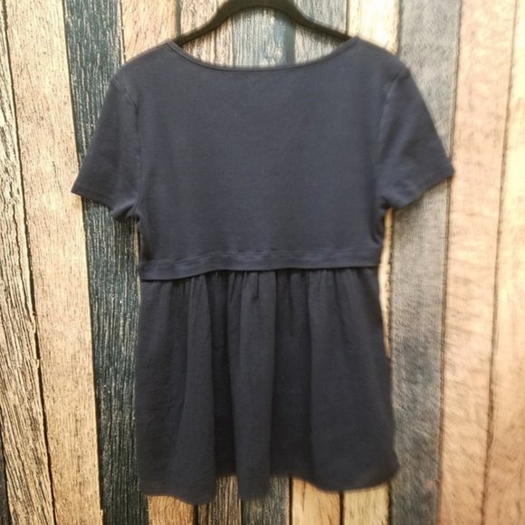 Three Dots V Neck Tee with Gauze Waist - Picture 2 of 6